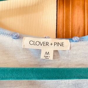 Women's Blue pull over top with detatchable scarf